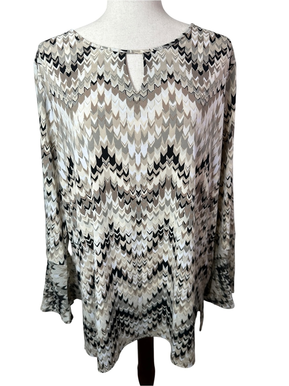 Susan Graver XL Neutral Chevron Print Bell Sleeve Tunic Top